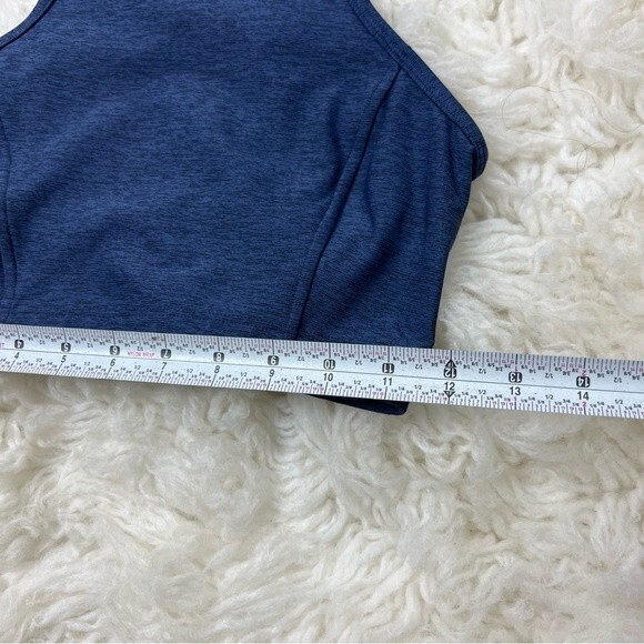 Outdoor Voices Athena Crop in Deep Sea - Picture 5 of 9